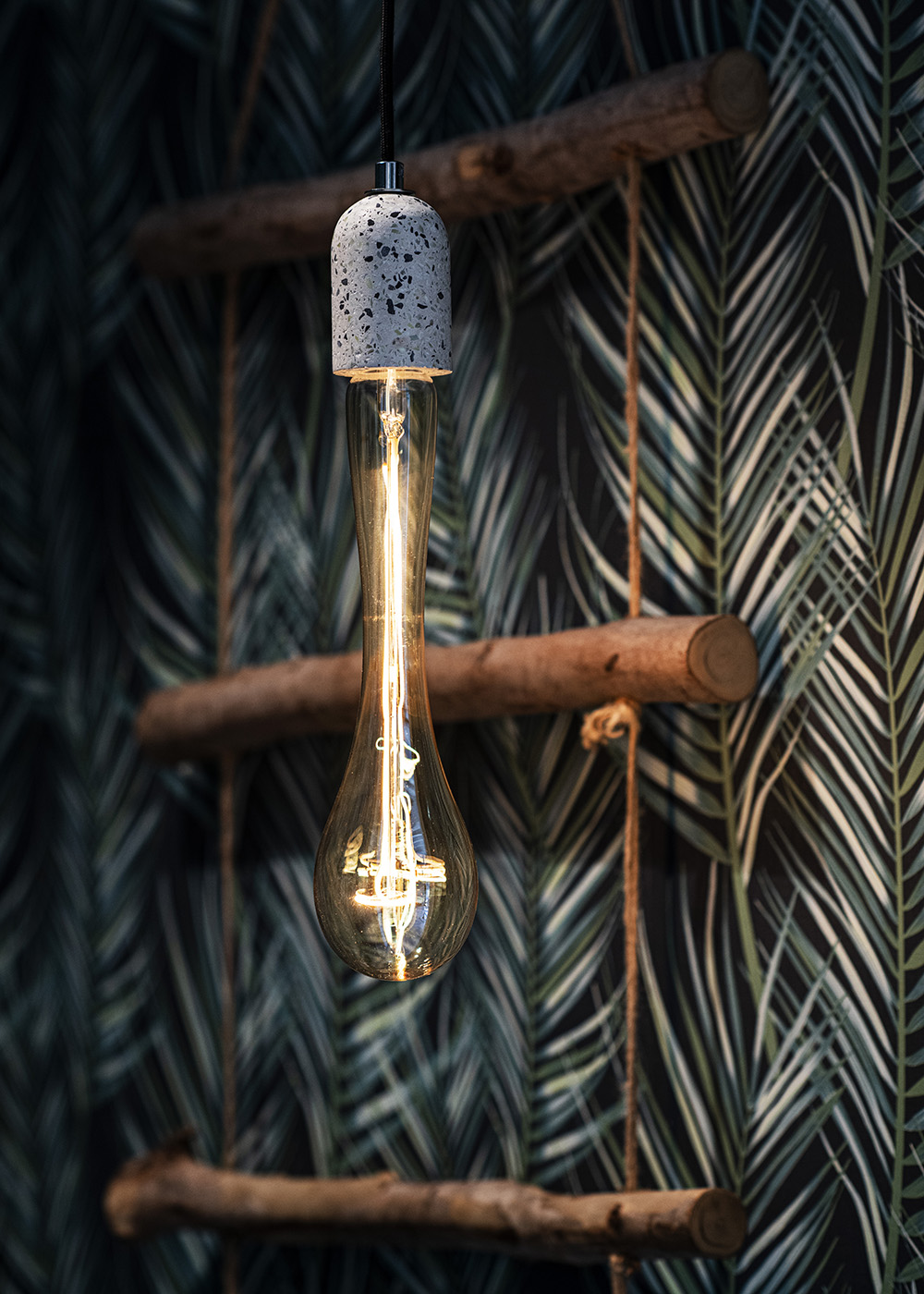 Bailey Big drop led-lamp e27 4W 922 2200K 170LM dimbaar