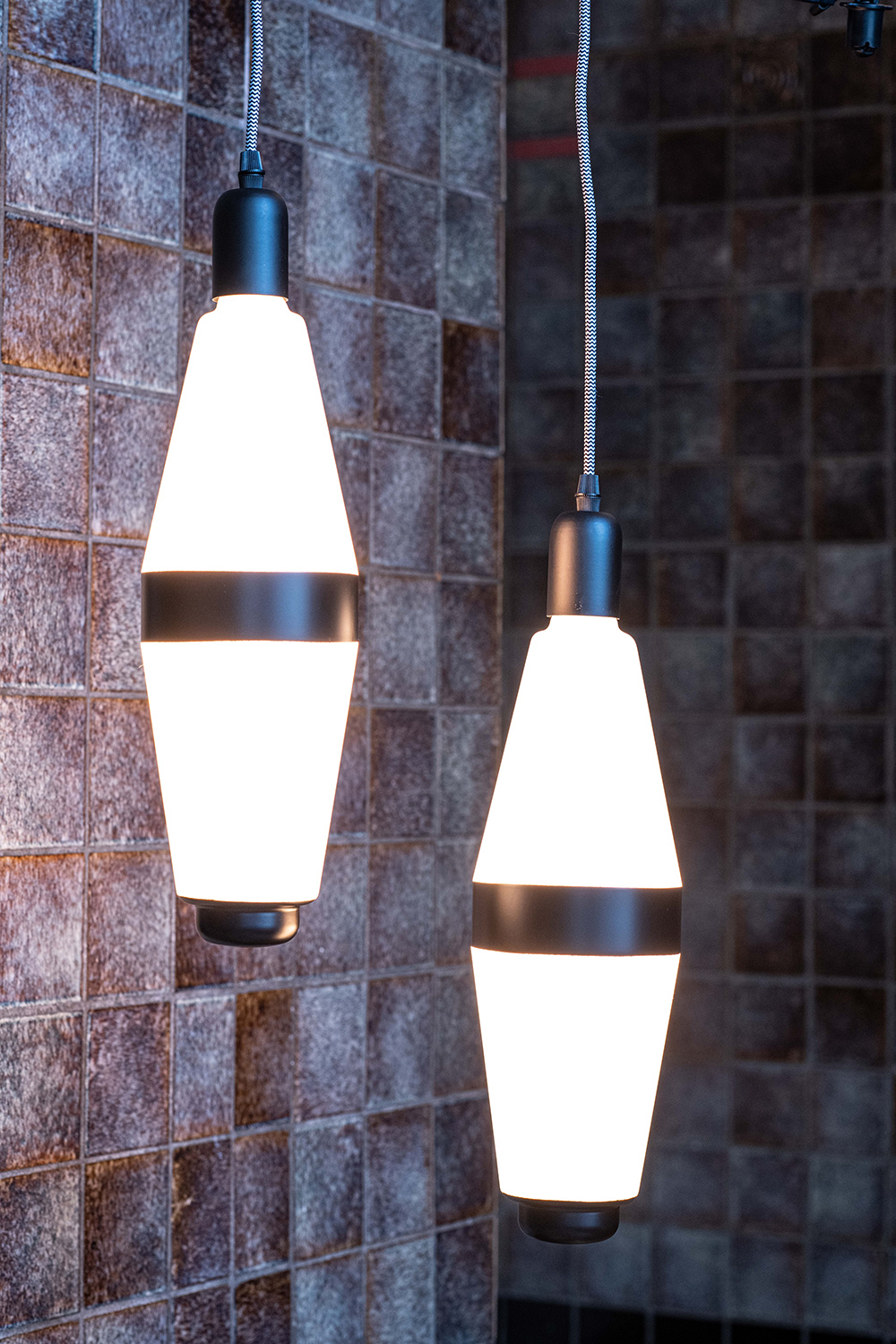 Bailey Gatsby led-lamp e27 6W buis eenkneeps (eenzijdige voeding) 922 2200K 325LM dimbaar