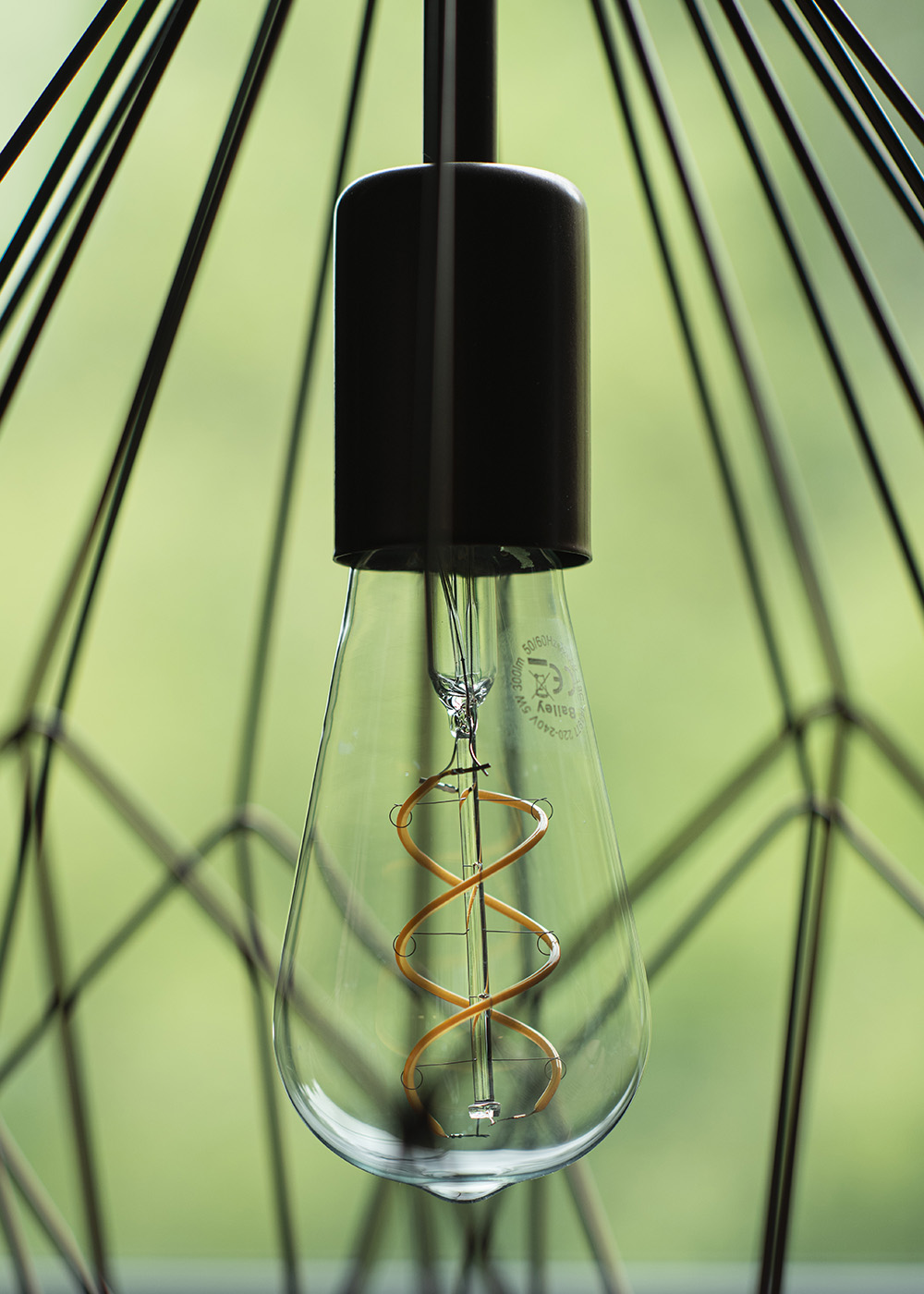 Spiraled Basic ST64 e27 dim 4W (28W) 300LM 822 helder