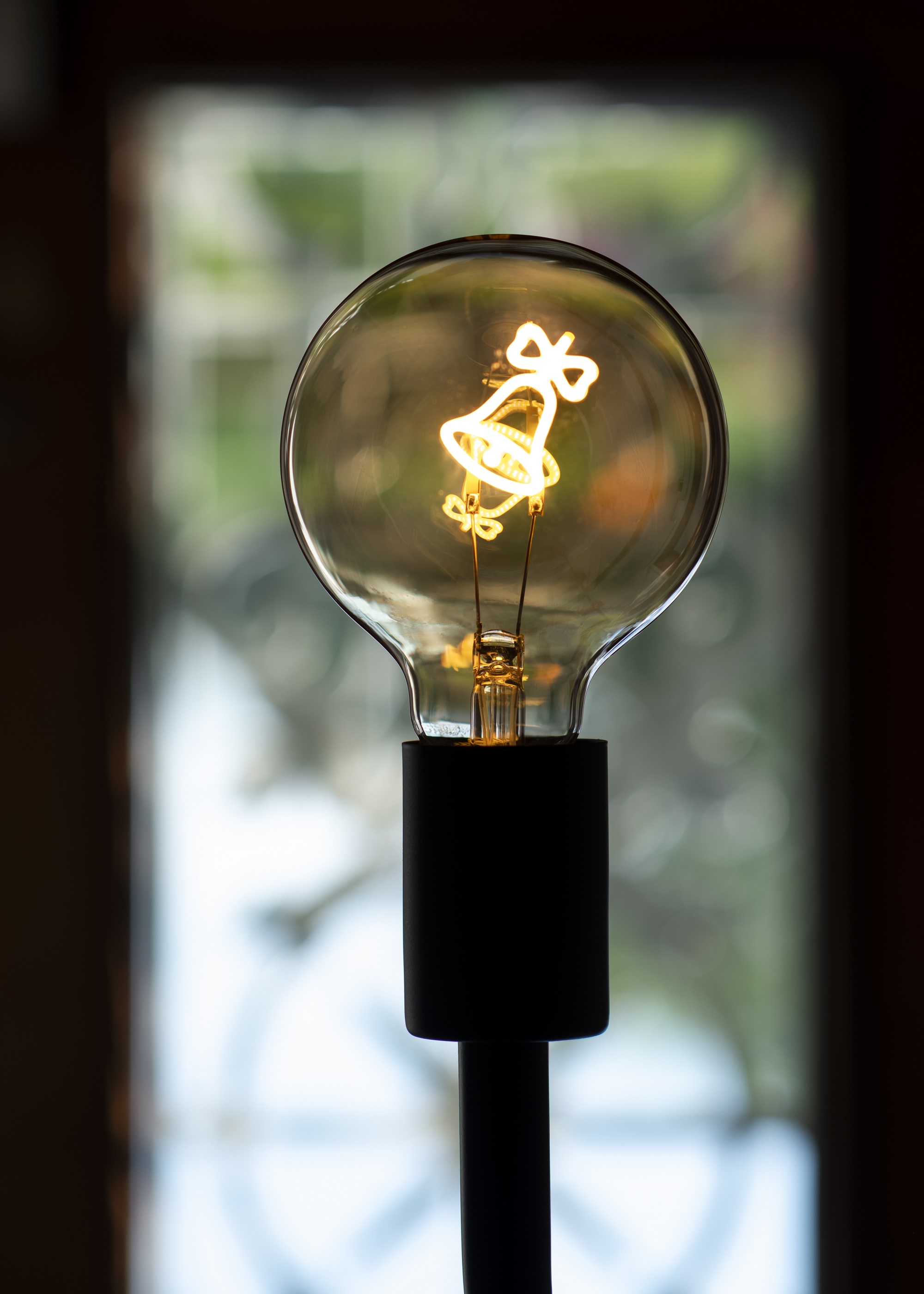 Bailey Effects by Bailey lights Led Silhouette bell G95 e27 2W 90LM 920 gold