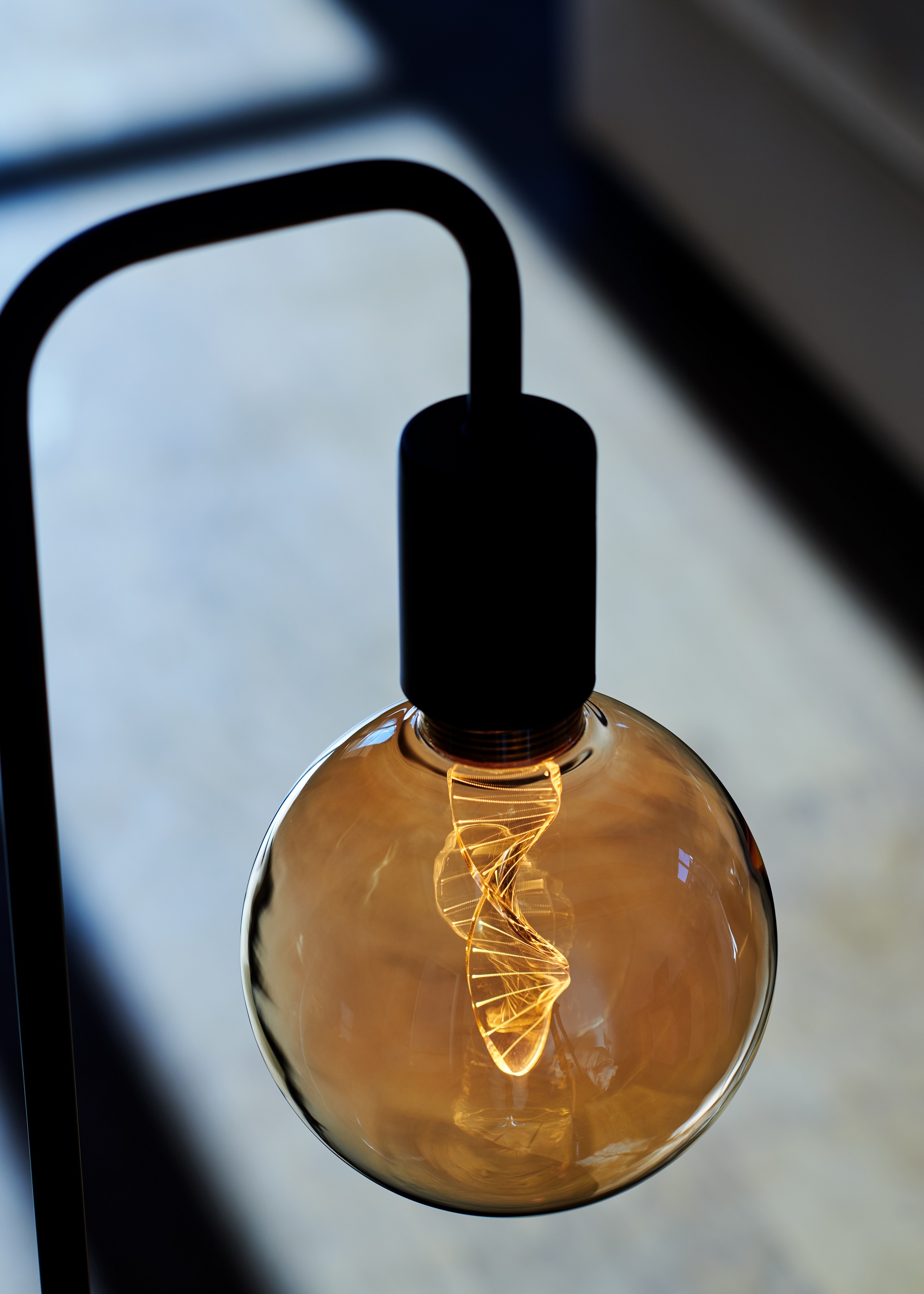 Spiraled Glow G125 e27 dim 3.5W 120LM 818 goud