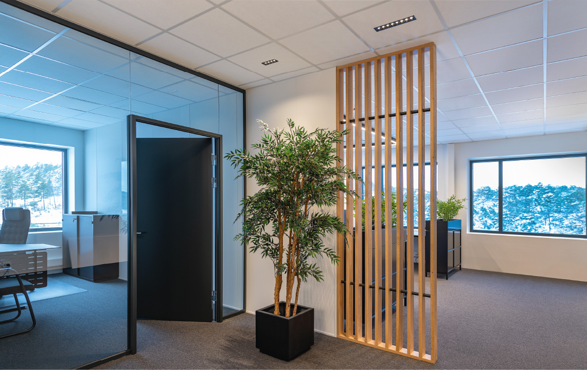 SG Inspire R 150 zwart led 2700K fase afsnijding