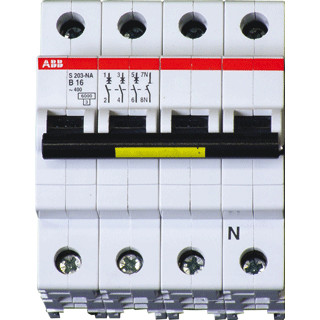 Abb S 203 installatieautomaat K karakteristiek 1a 3P 3 beveiligd incl nul 4te