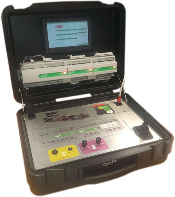 ABB Busch-Jaeger Cylon Bacnet Gebouwbeheer CBX-dem-cse CBX systeem demokoffer