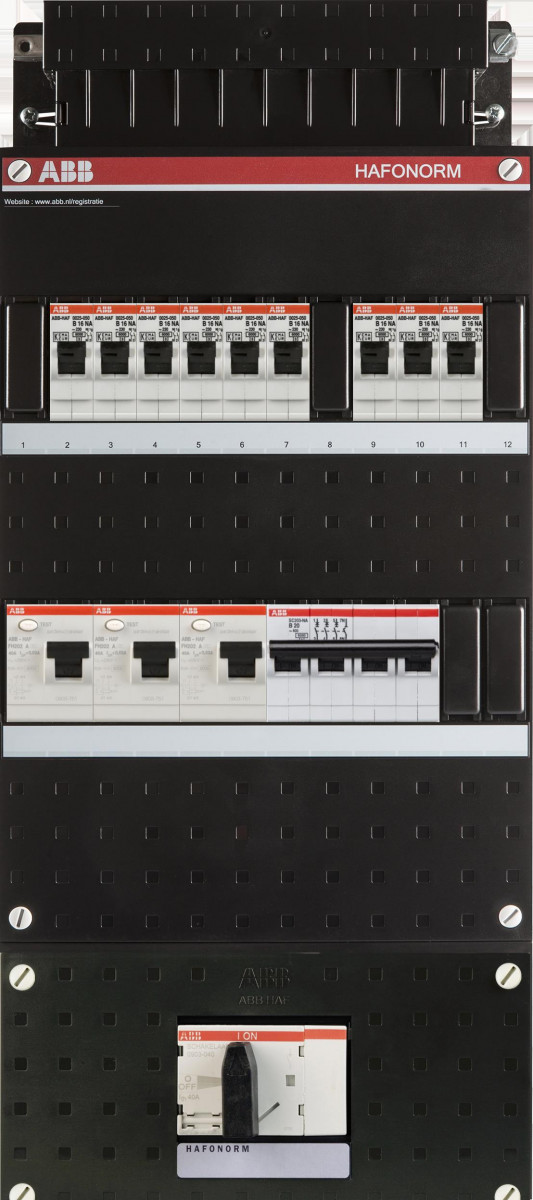 Abb 9X achter 3X 30ma = HS+D 3-fasen HS in onderbak 110x220