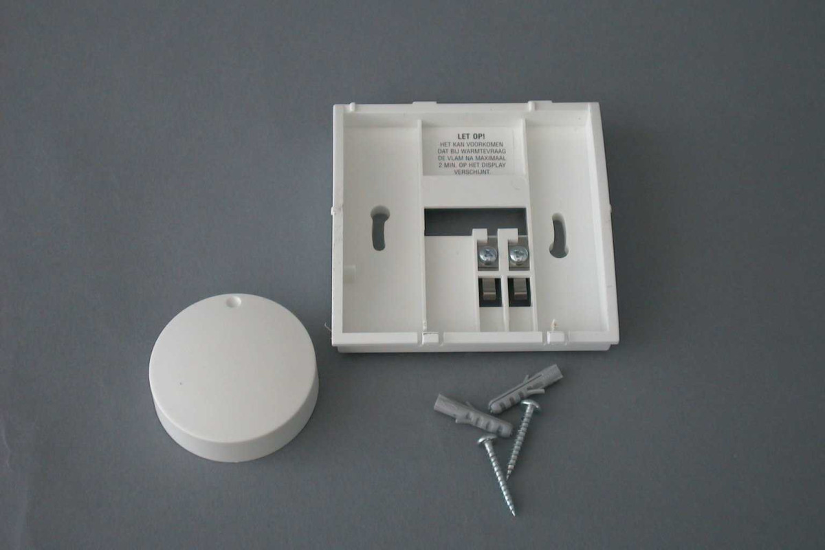 Nefit ACHTERPL+KN. M-LINE 10/15