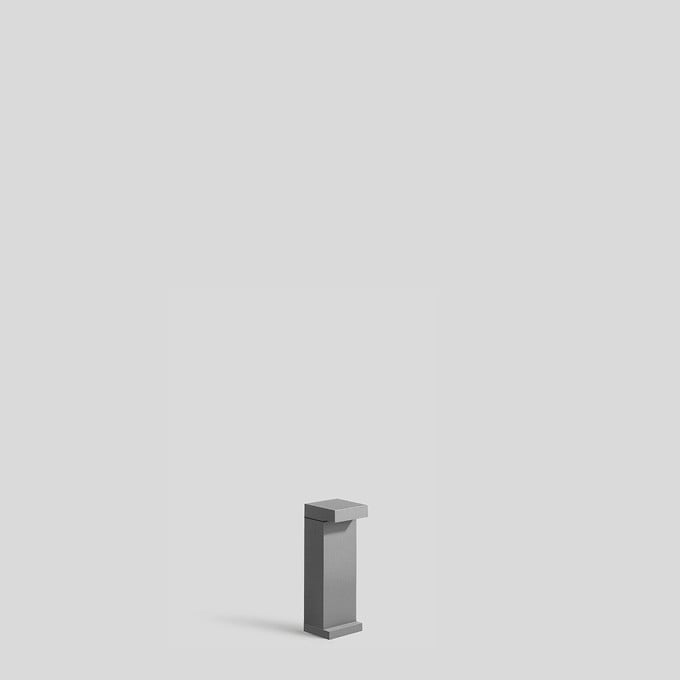 Bega Garten- und wegeleuchte, silber · 3000 K