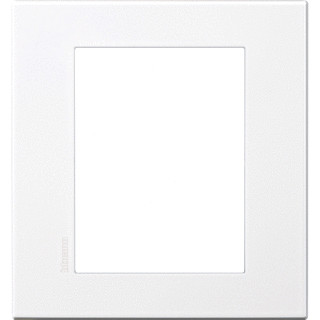 Bticino Axolute afdekraam 1V verticaal wit ip20