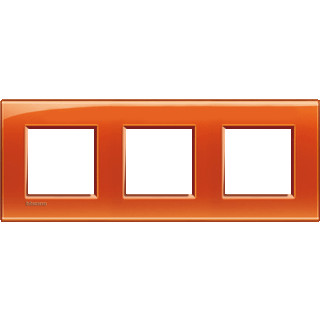 Bticino Livinglight afdekraam 3V horizontaal en verticaal oranje
