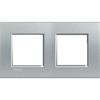 Bticino Livinglight afdekraam 2V horizontaal en verticaal aluminium