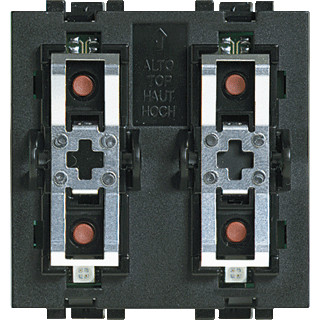 Bticino Livinglight tastsensor L/N/NT 4-voudig inbouw ip20 ral 9011