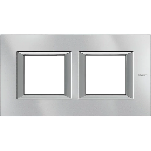 BTicino Schakelmateriaal Axolute Afdekraam rechthoekig 2x2 modules aluminium
