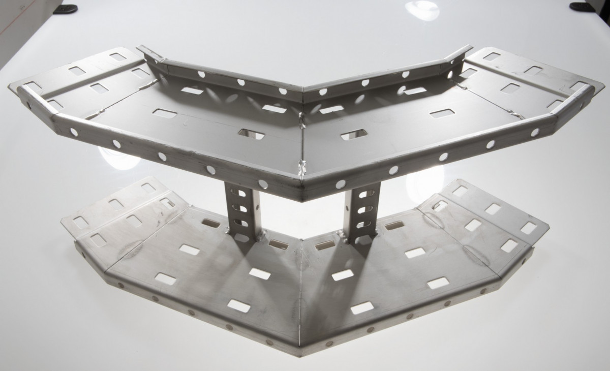 Gouda Holland Gouda Kabelladder Crafty MF 150.900 al vervalstuk 90° R300