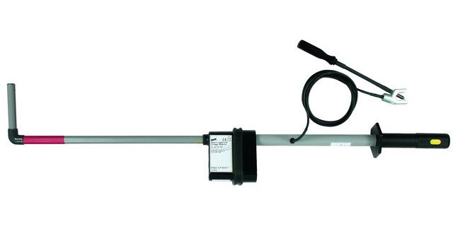 Dehn D.C.voltage detector phe/G I F.switch-gear W.positive pole on test