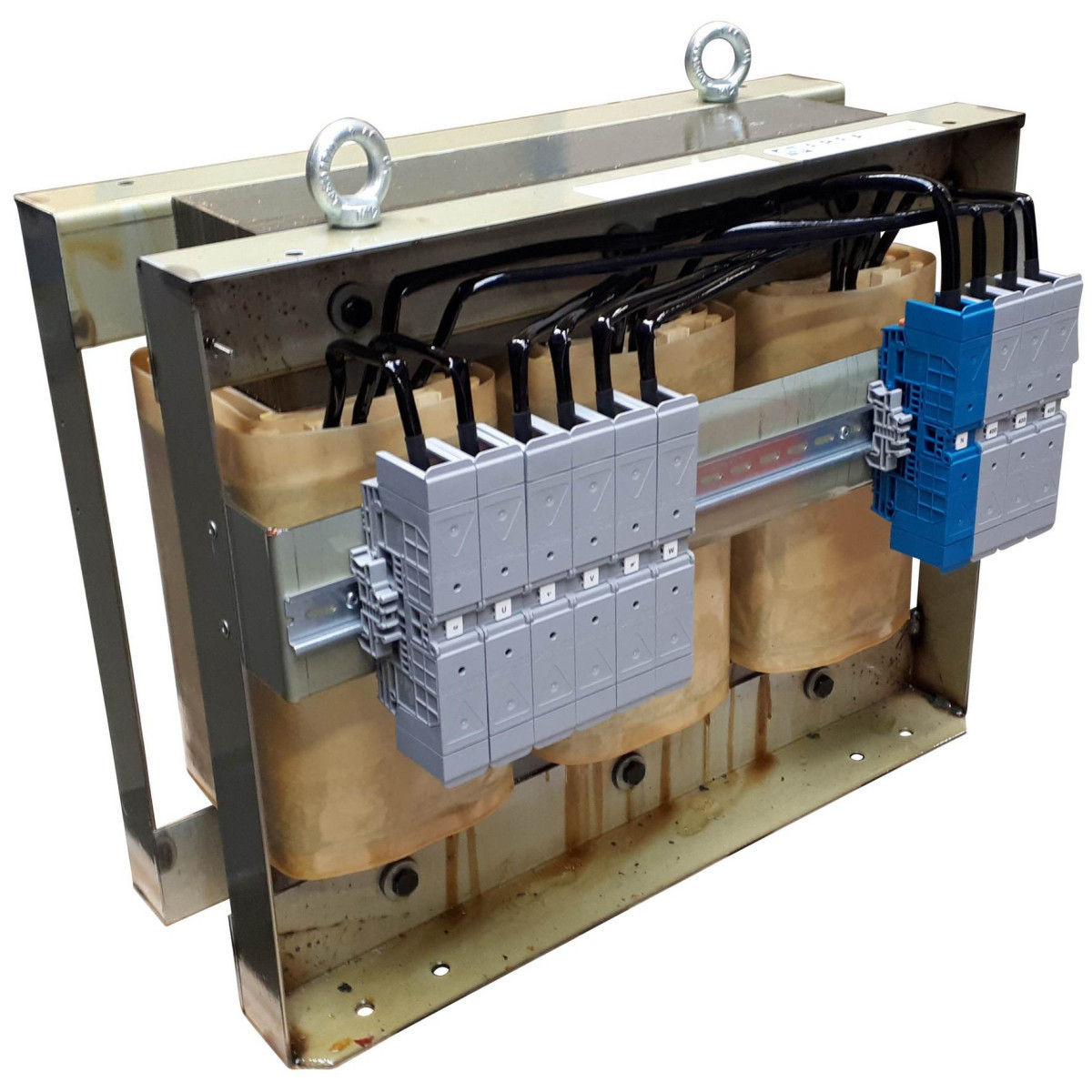 Erea Driefasen transformatoren 3F Transfo lage inschakelst irc-bte - 230VD-400VY+N // 400VY+N P 30kva