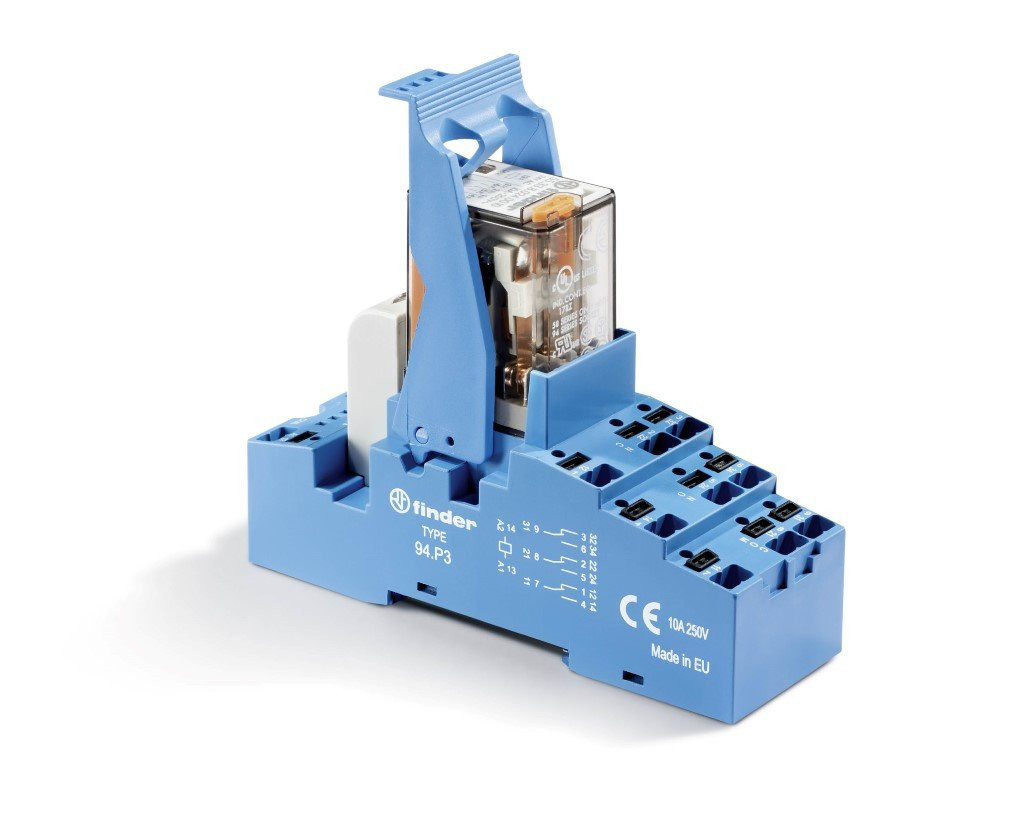 Finder 58 schakelrelais nom.stuurstroomsp.230V ac 3 wiss.cont.