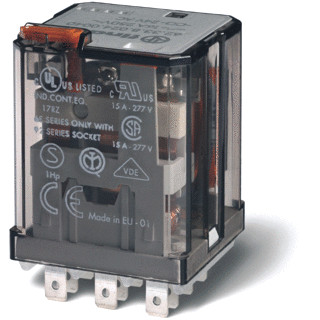 Finder 62 schakelrelais nom.stuurstroomsp.230V ac 3 wiss.cont.