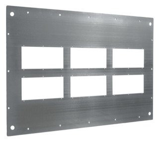 Hager Sluitplaat open voor inbouw kabelinvoeringen 600x600 MM Hager Sluitplaat open voor inbouw kabelinvoeringen 600x600 MM