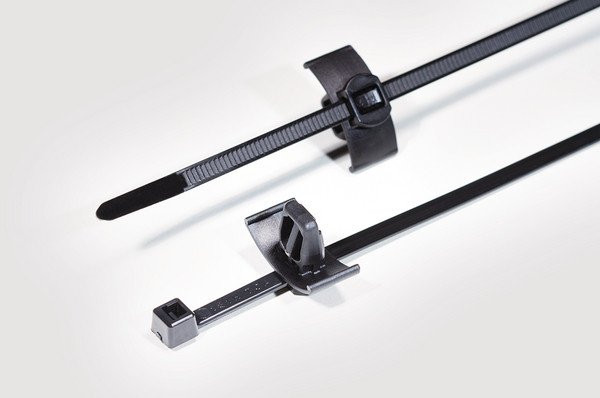 HellermannTyton SFT-Series Bevestigingsband Met spreidanker 200x4,6 HS-zwart ovale gaten zak 500