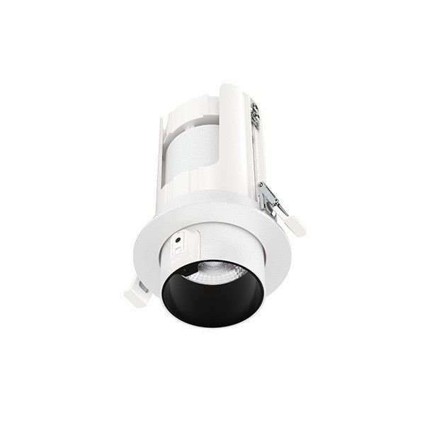 Interlight SPOT 15W 2700-6500K 36 W