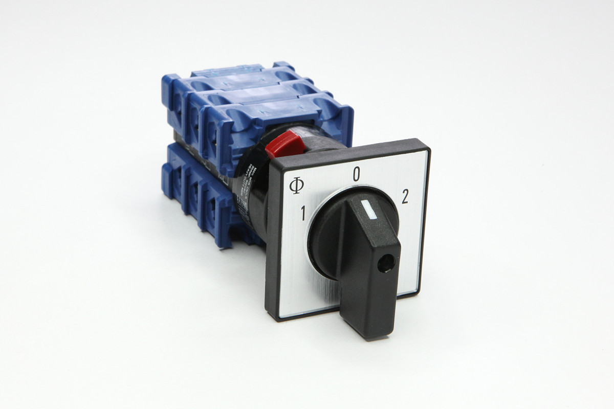 Kraus & naimer motoromkeersch.3P 20a centraal ip66