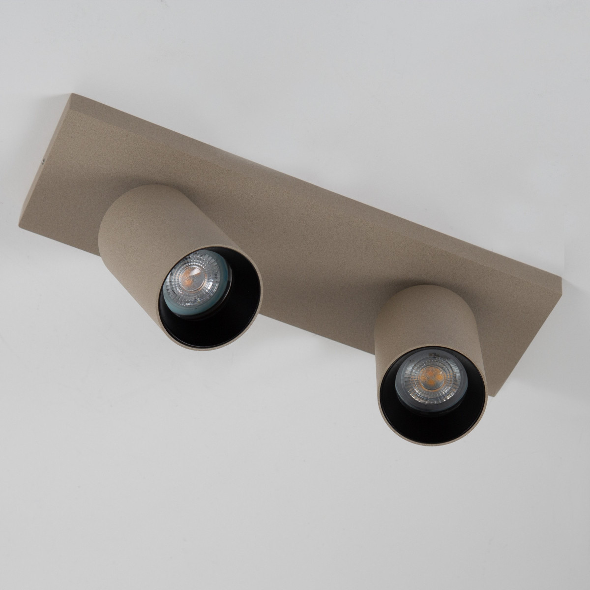 KS Mila 2 spot opbouw 2xgu10 richtbaar champagne