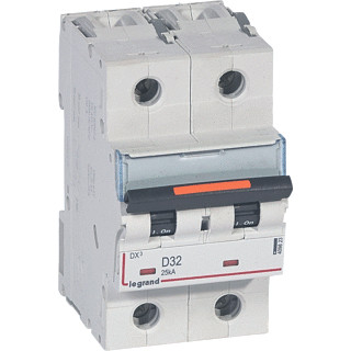 Legrand Lexic installatieautomaat D karakteristiek 32a 2P 2 beveiligd 3te