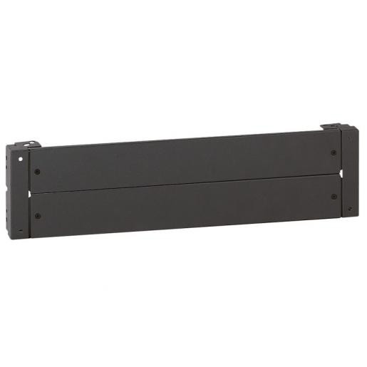 Legrand Sokkel altis voor-en achterzijde en 4 hoeken B1600 H200