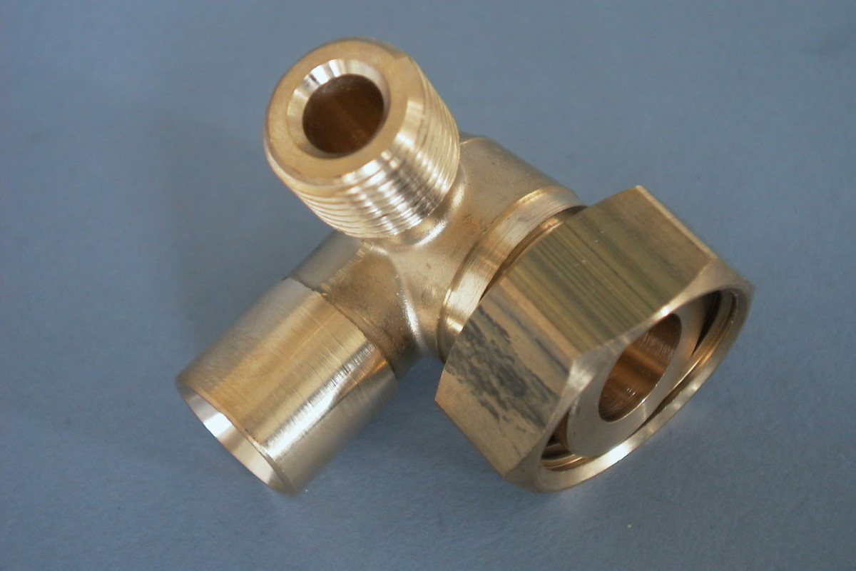 Nefit Ketel Aansluitstuk Pomp