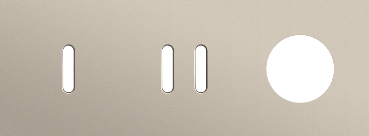 Niko Switches & Sockets Drievoudige Afdekplaat, horizontaal 71 MM centerafstand,voor een enkel