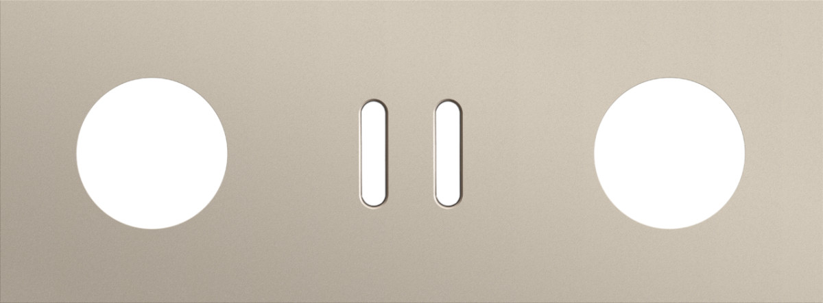 Niko — Drievoudige Afdekplaat, horizontaal 71 MM centerafstand,voor een stopc