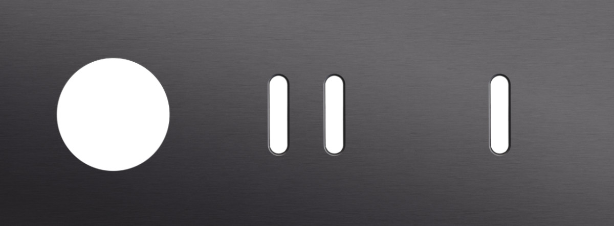 Niko Switches & Sockets Drievoudige Afdekplaat, horizontaal 71 MM centerafstand,voor een stopc