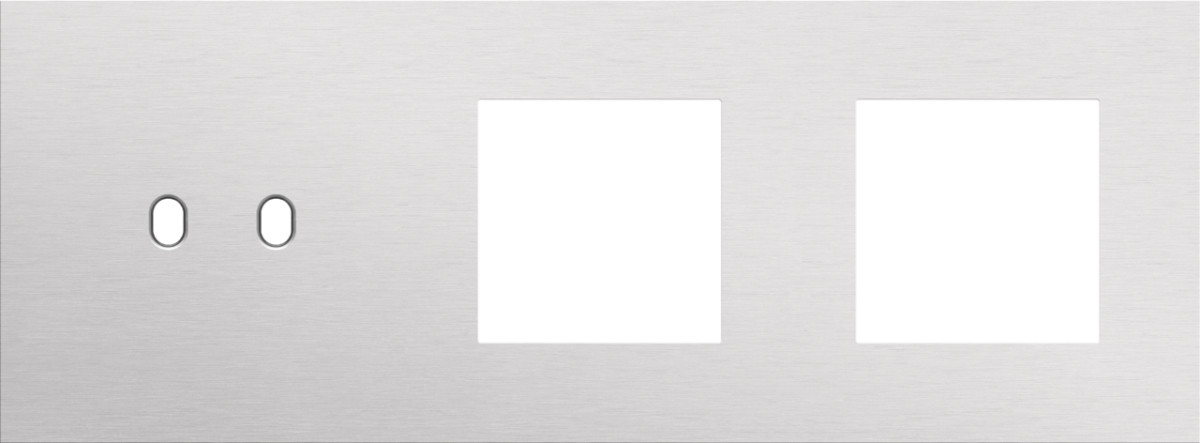 Niko — Drievoudige Afdekplaat, horizontaal 71 MM centerafstand,voor een tweev