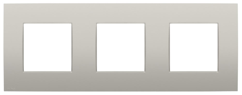 Niko Switches & Sockets Drievoudige Afdekplaat, 71 MM centerafstand, intense light grey