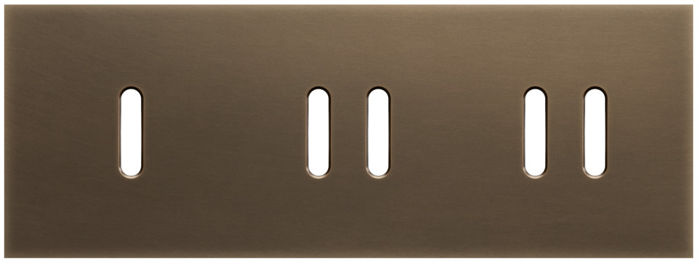 Niko Switches & Sockets Drievoudige Afdekplaat, horizontaal 71 MM centerafstand,voor een enkel