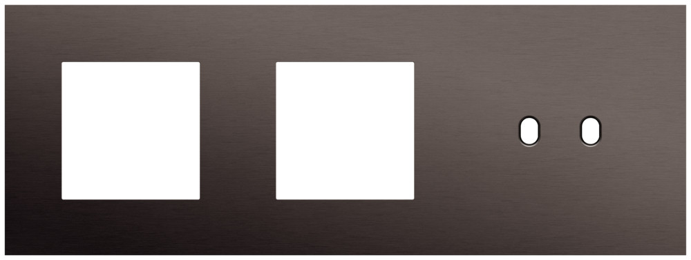 Niko Switches & Sockets Drievoudige Afdekplaat, horizontaal 71 MM centerafstand,voor twee 45 X
