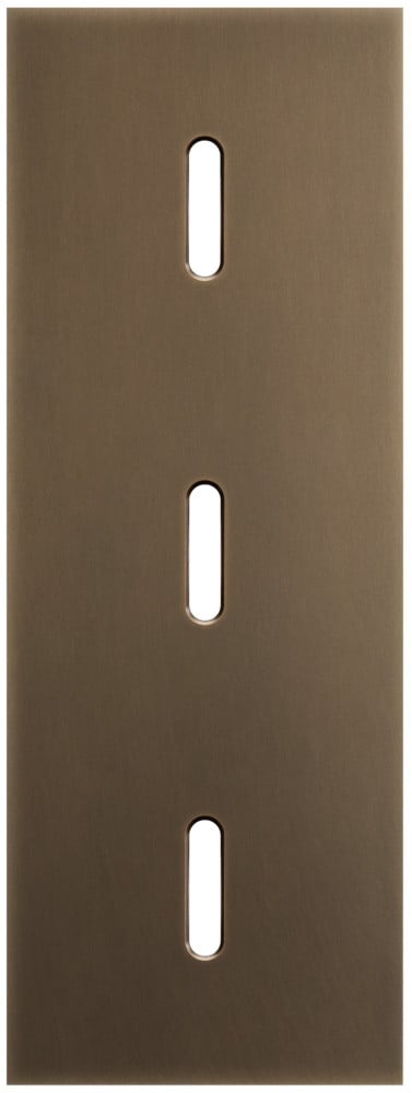 Niko Switches & Sockets Drievoudige Afdekplaat, verticaal 71 MM centerafstand, voor drie enkel