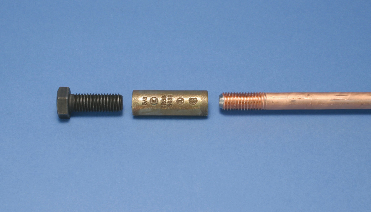 nVent ERICO Aardstaven en accessoires Verkoperde Aardingsstang, bedraad, 1/2" diam., 1,5 M, 254 ?M plating