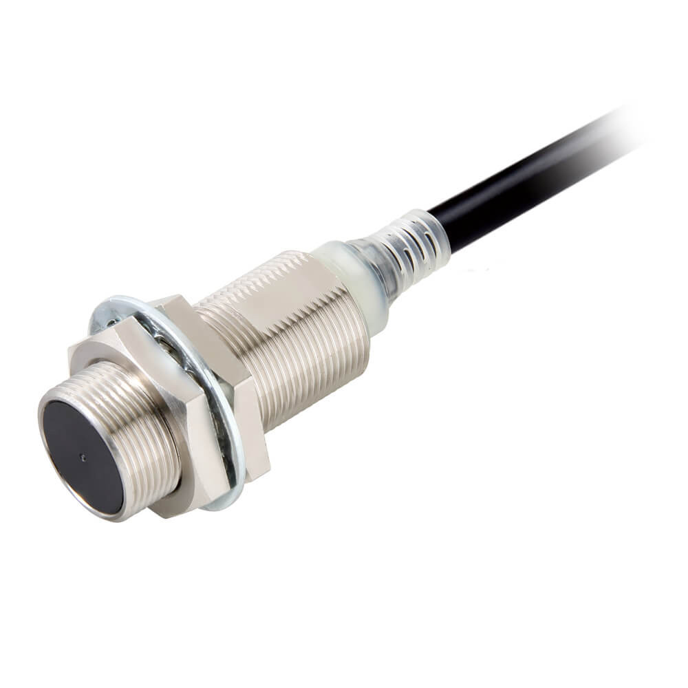 Omron Benaderingsschakelaars E2E Proximity Sensor, inductive, nickel-brass, short body, M18, shielded,