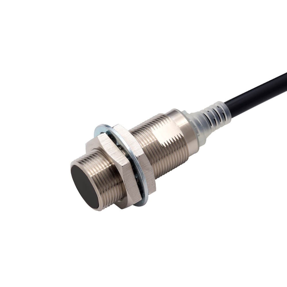 Omron Benaderingsschakelaars E2E Proximity Sensor, inductive, nickel-brass, short body, M18, shielded,