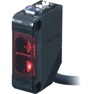 Omron Retroreflectie 4 M polarisatiefilter PNP ip67 5 M kabel