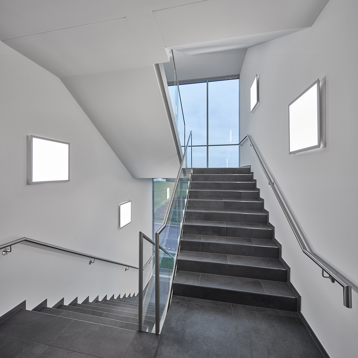 Performance in Lighting FL600LED Fl600led SM 41 S/B 840 dali op-led-opbouwarmatuur 4000K 41W dali opaal