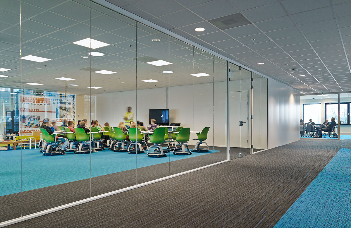 Philips CoreLine RC132V G5 31_36_43S/840 psu W60L60 oc