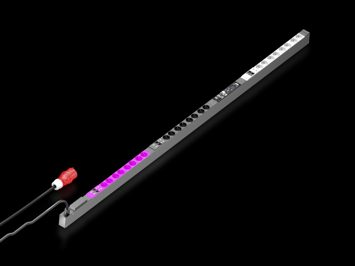 Rittal PDU Pdu Metered plus 32a/3F 24xschuko