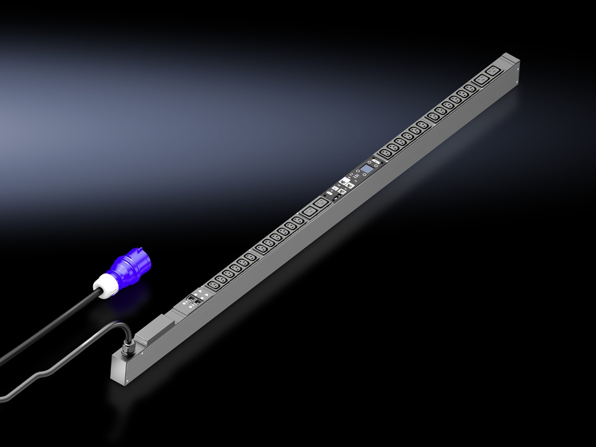 Rittal PDU Pdu Metered/RCM 32a/1P 24XC13+4XC19