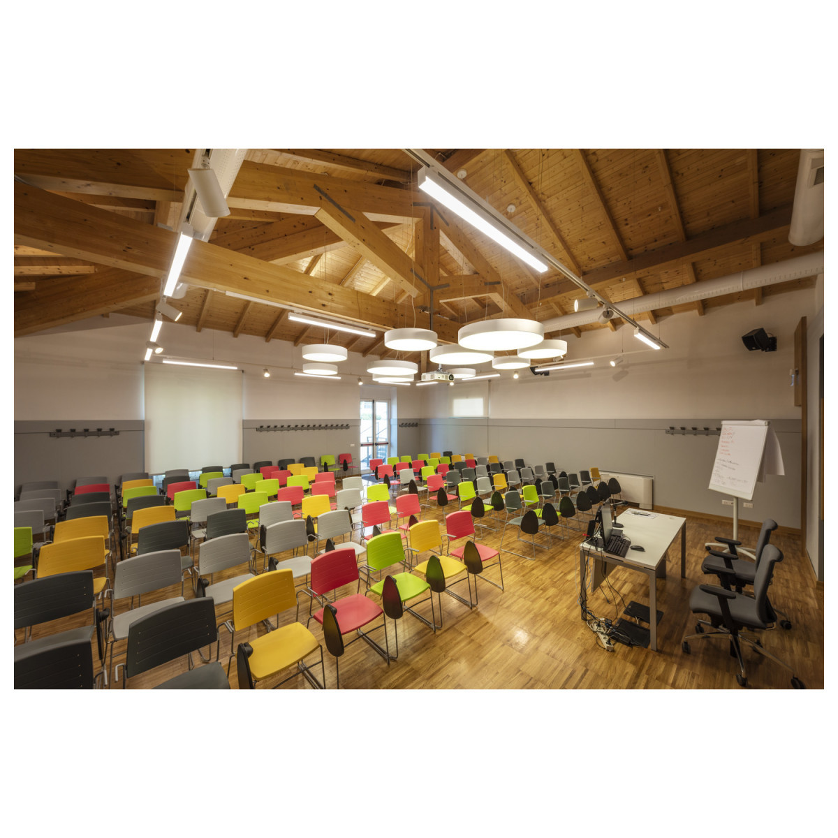 SLV MEDO Medo® Pro 40, wand- en plafondopbouwarmatuur, rond, 3000/4000K, 19W, F