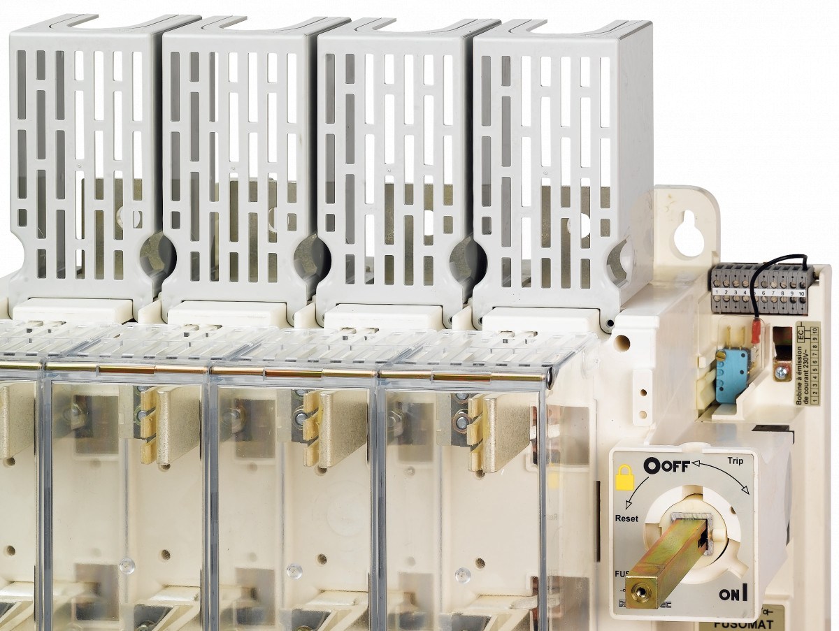 Socomec FUSE COMBINATION SWITCH Klemafd. fuserbloc 3P 630a