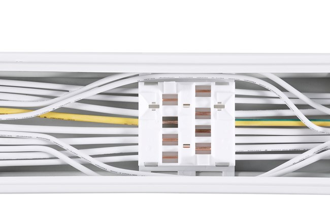 Sylvania Rail & Trunk System - Rail RTS 3000MM 12-ad rail wit