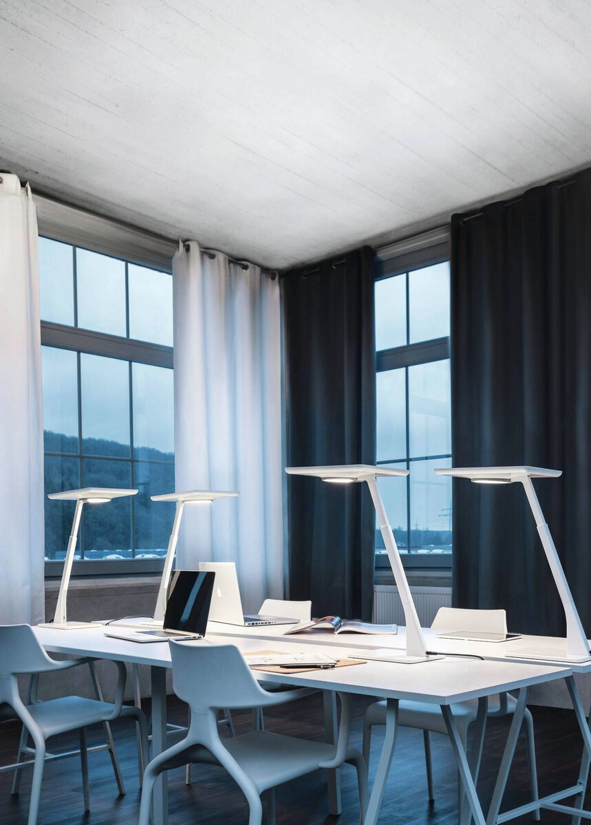 Trilux Bicult T Table Lamps bicult T HCL prisms zilver 54W wide reduced glare ugr19 (W