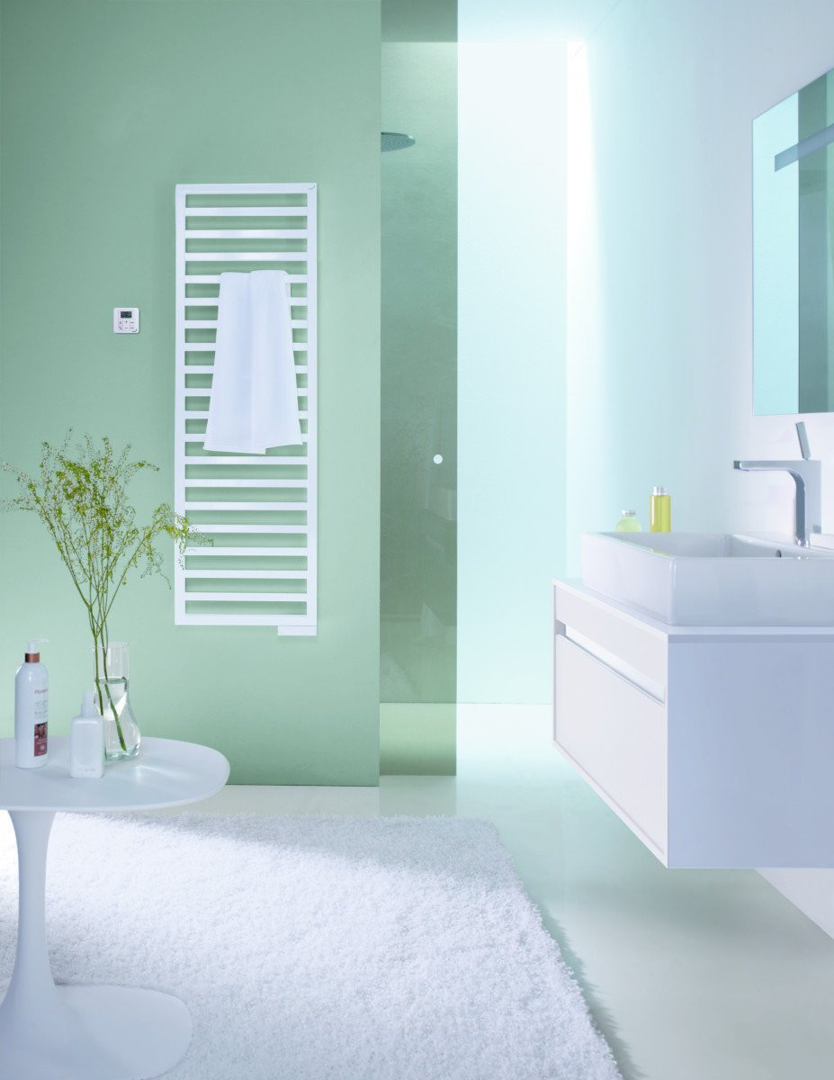 ZEHNDER QUARO 1835 X  300     RVS